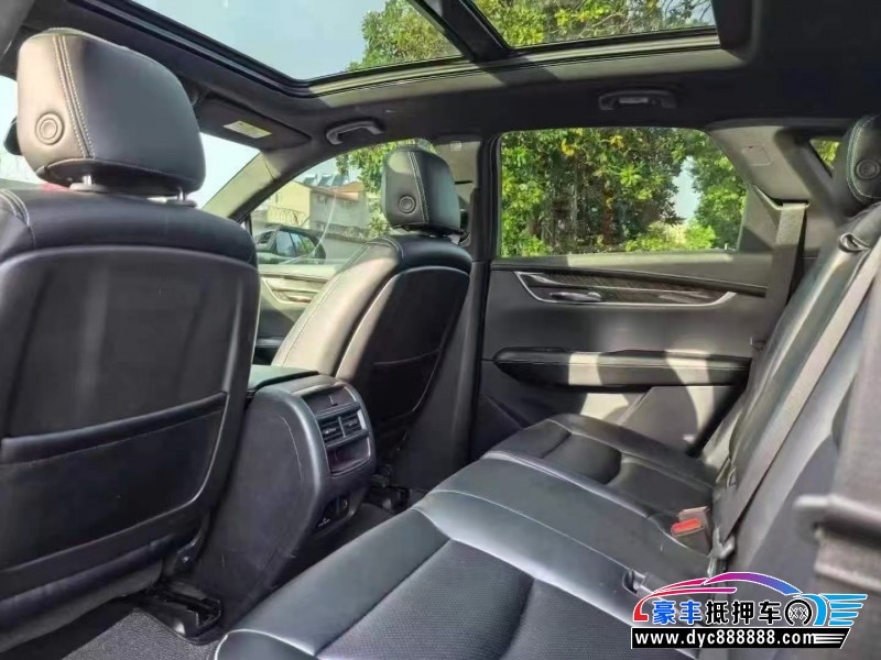 23年凯迪拉克XT5轿车抵押车出售