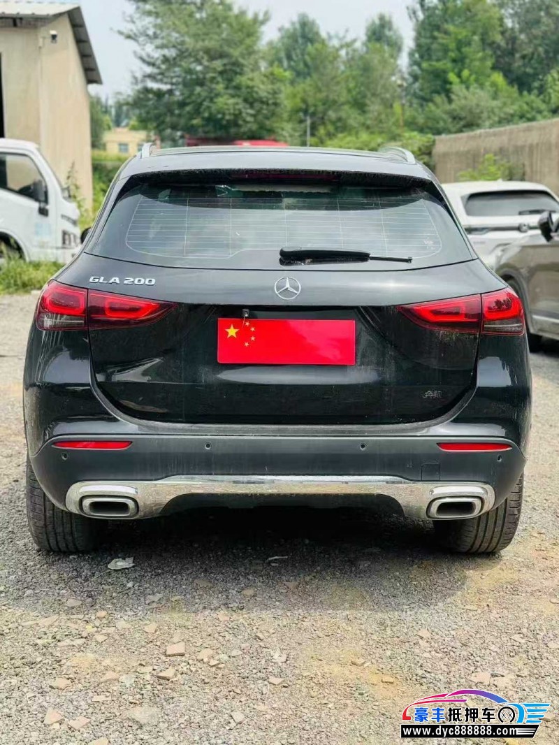 22年奔驰GLA轿车抵押车出售