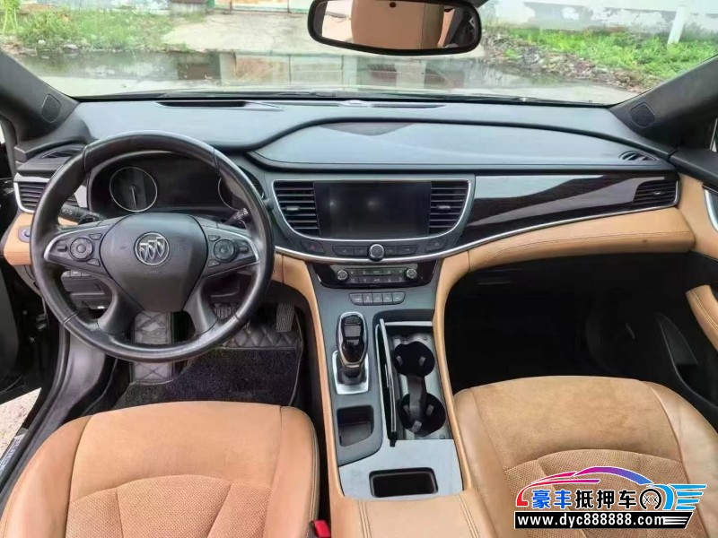 19年别克君越轿车抵押车出售