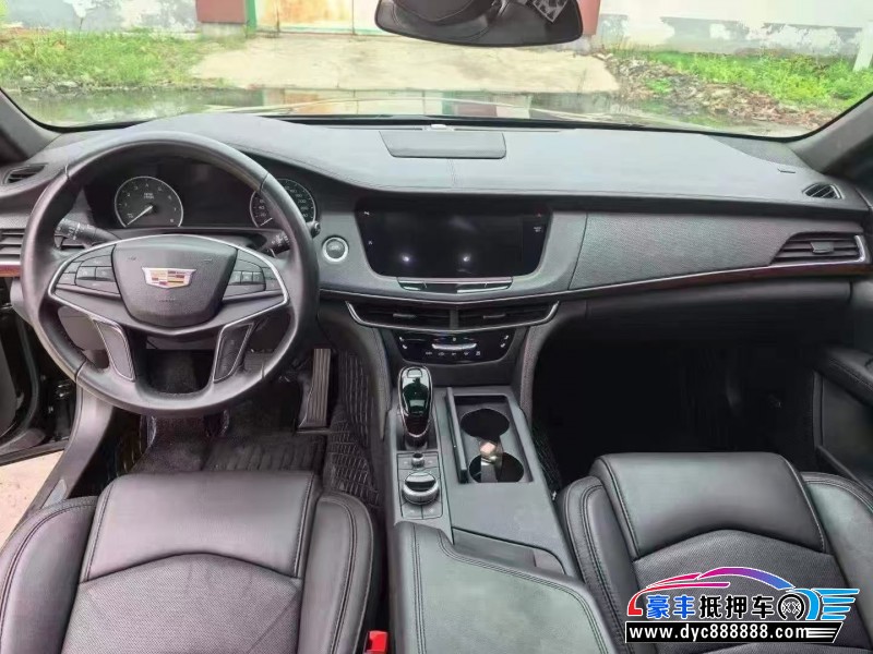 22年凯迪拉克CT6轿车抵押车出售