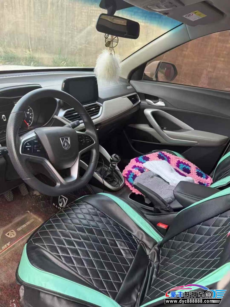 20年宝骏510轿车抵押车出售