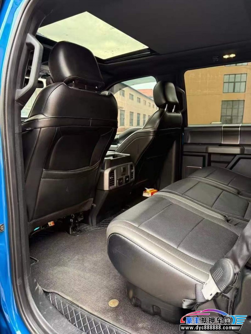 20年福特猛禽轿车抵押车出售