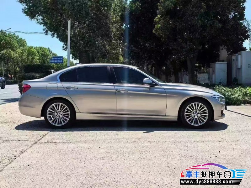 18年宝马3系轿车抵押车出售