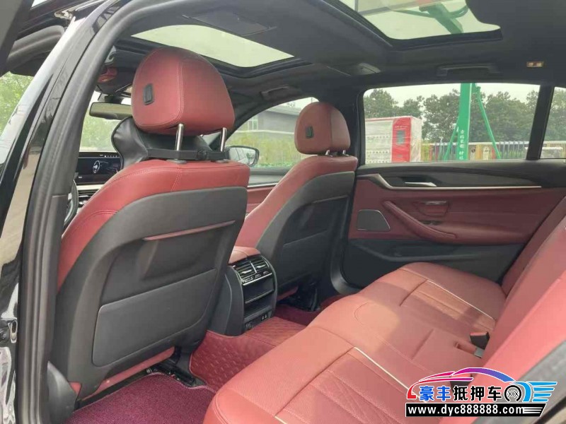 23年宝马5系轿车抵押车出售