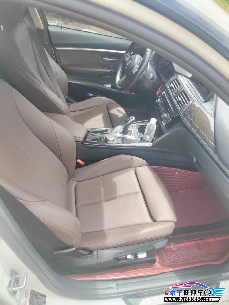 18年宝马3系轿车抵押车出售