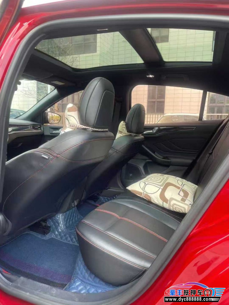 22年福特福克斯轿车抵押车出售