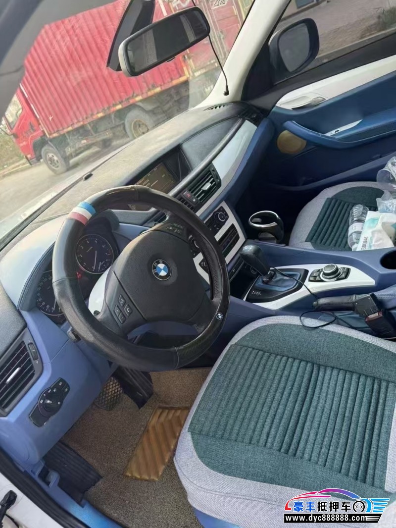 12年宝马X1轿车抵押车出售