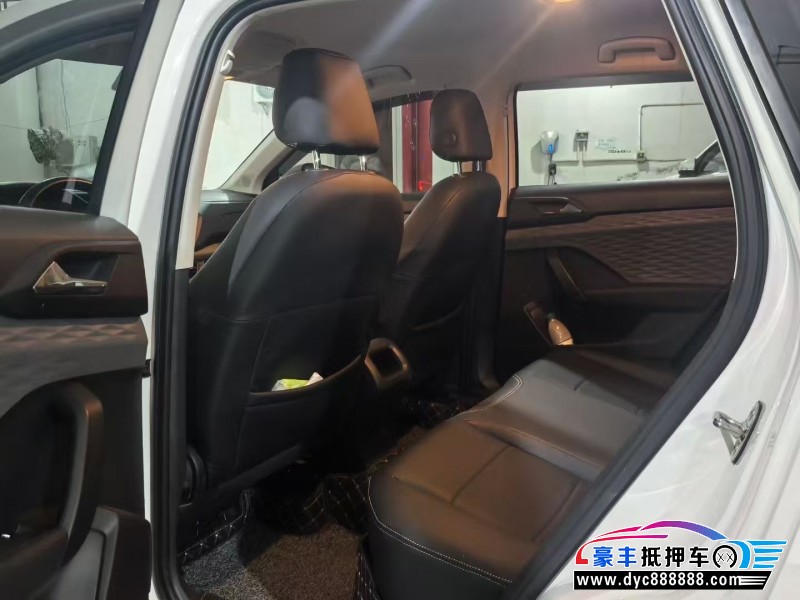 22年大众途岳轿车抵押车出售