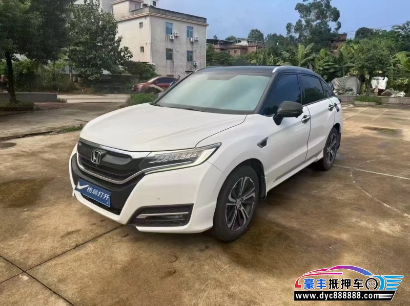 18年本田UR-V轿车抵押车出售