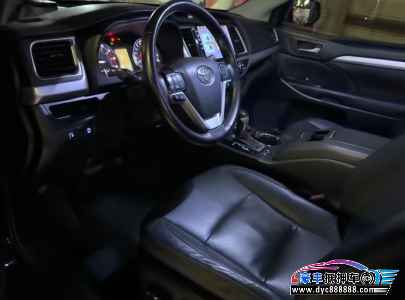 16年丰田汉兰达轿车抵押车出售