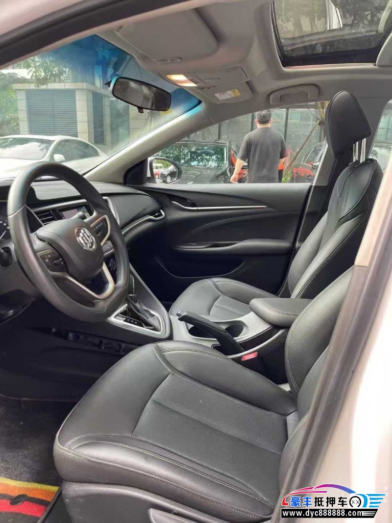 23年别克英朗轿车抵押车出售