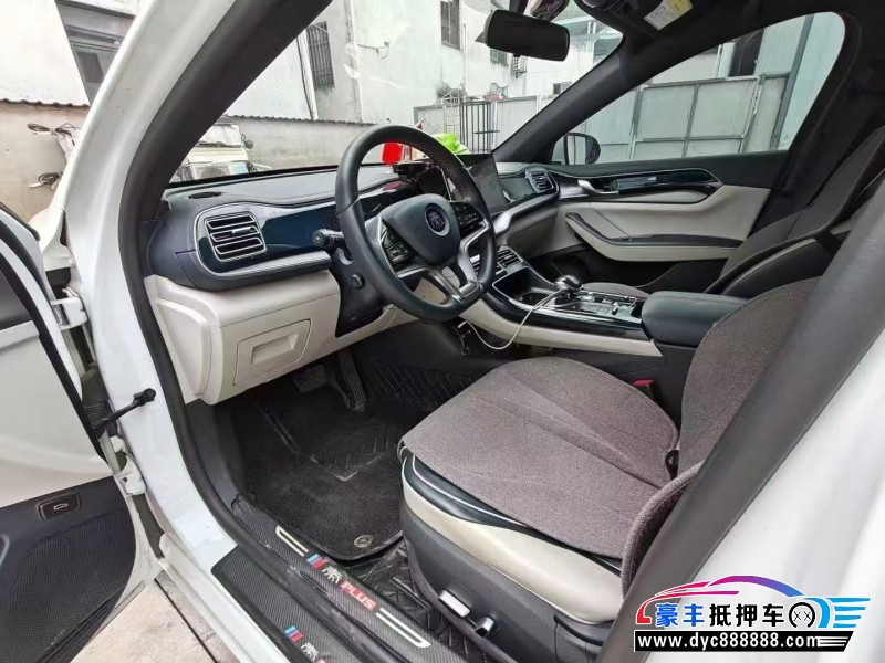 22年比亚迪秦轿车抵押车出售