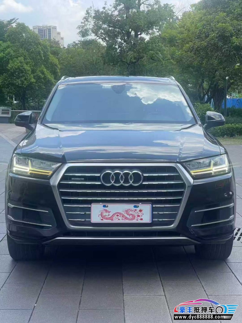 19年奥迪Q7轿车抵押车出售