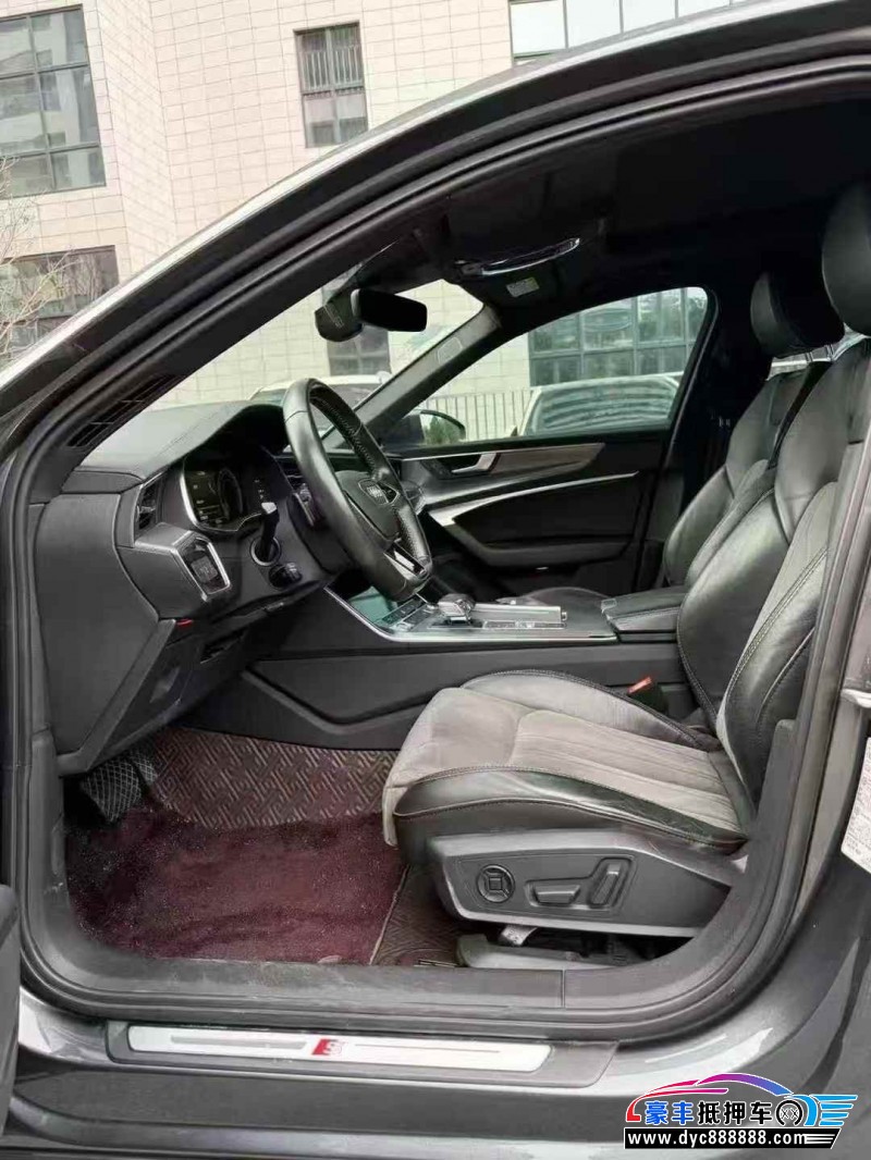 20年奥迪A6L轿车抵押车出售