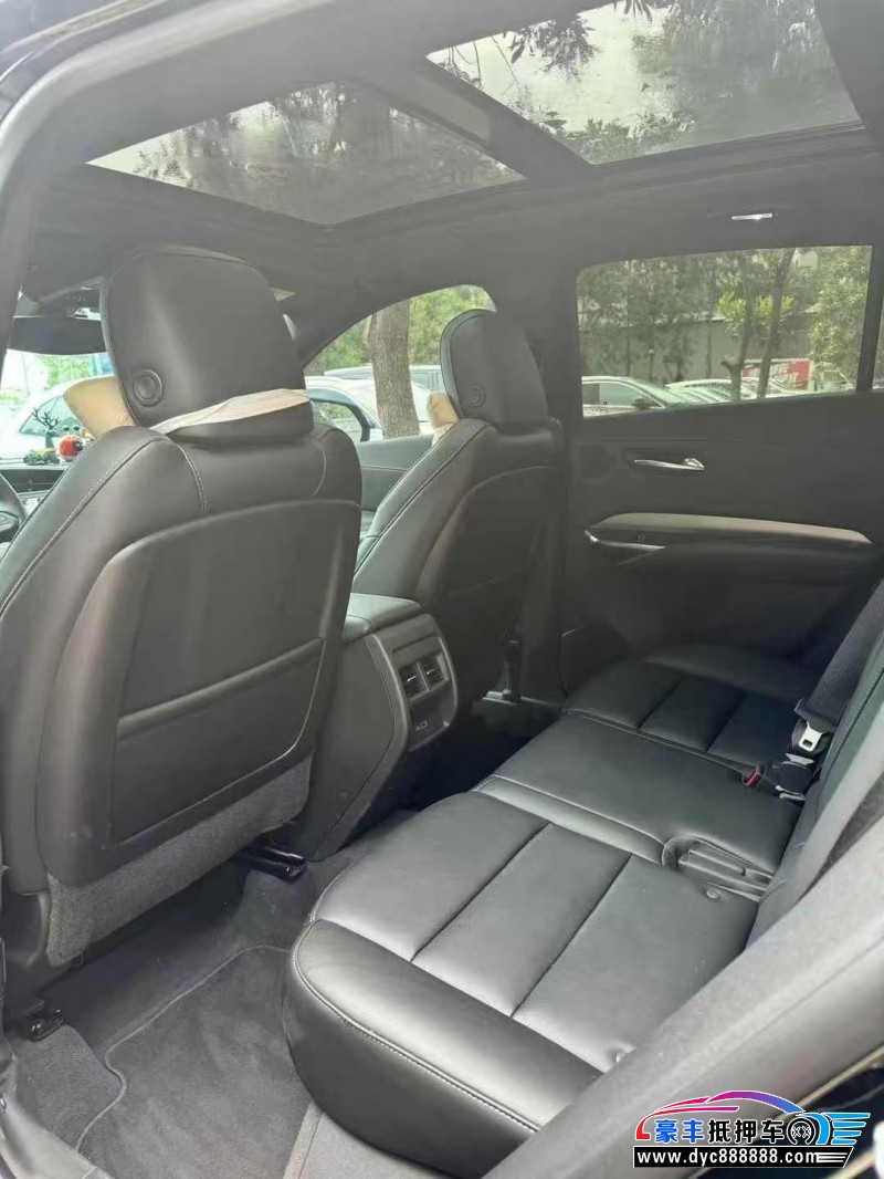 22年凯迪拉克XT4轿车抵押车出售