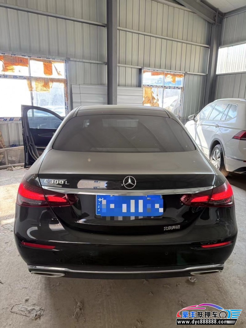 23年奔驰E轿车抵押车出售