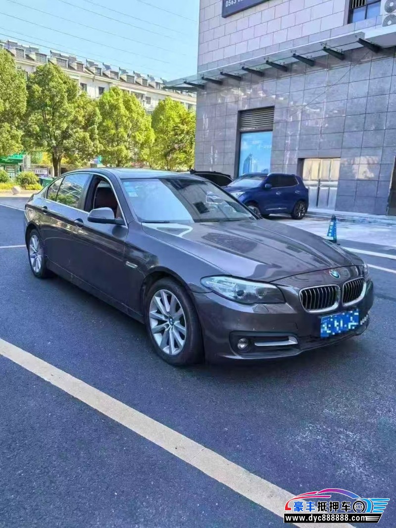 13年宝马5系轿车抵押车出售