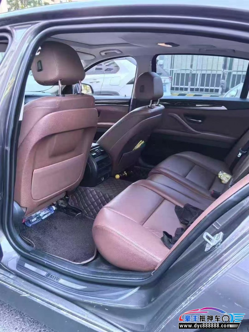 13年宝马5系轿车抵押车出售