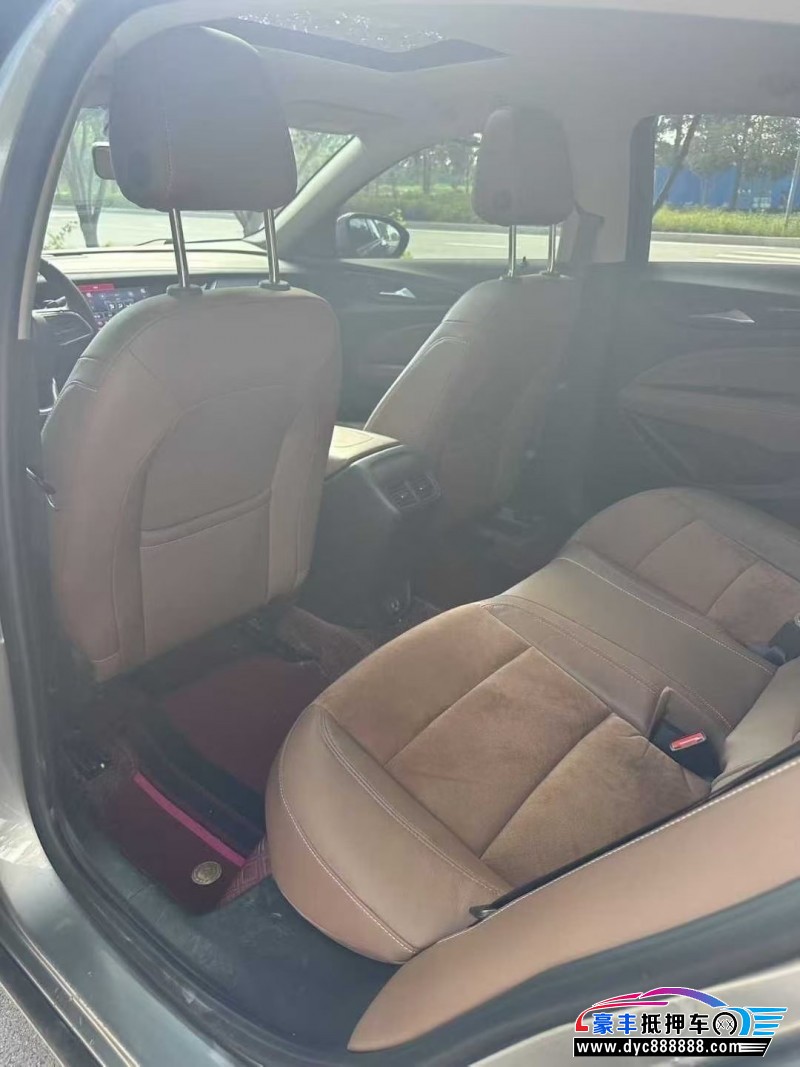 23年别克君威轿车抵押车出售