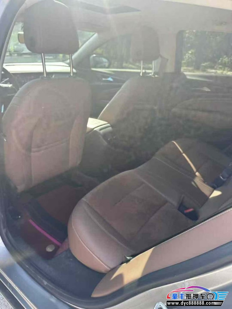 23年别克君威轿车抵押车出售