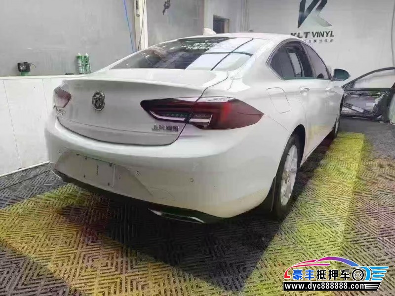 21年别克君威轿车抵押车出售