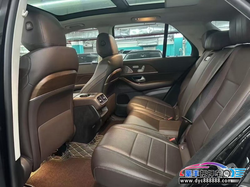 21年奔驰GLE轿车抵押车出售