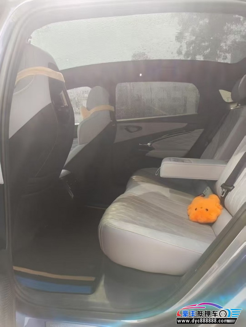 23年比亚迪海豹轿车抵押车出售