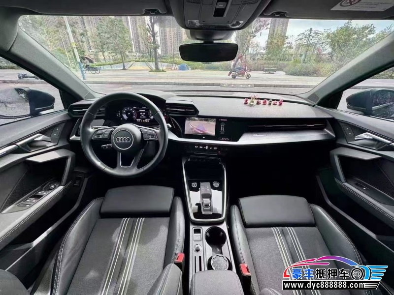 24年奥迪A3轿车抵押车出售