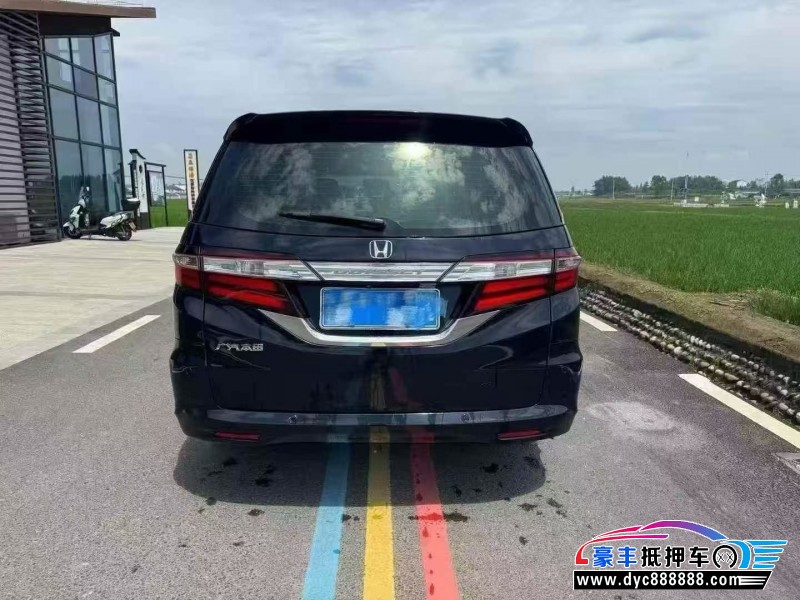 16年本田奥德赛轿车抵押车出售