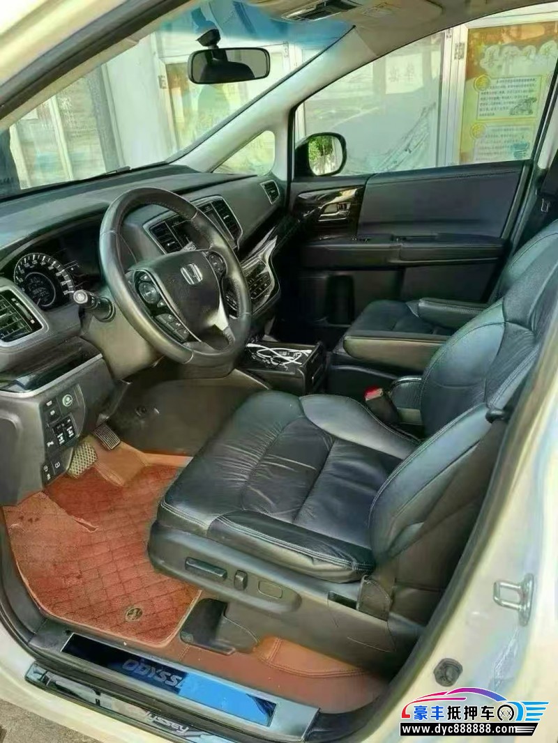 19年本田奥德赛轿车抵押车出售