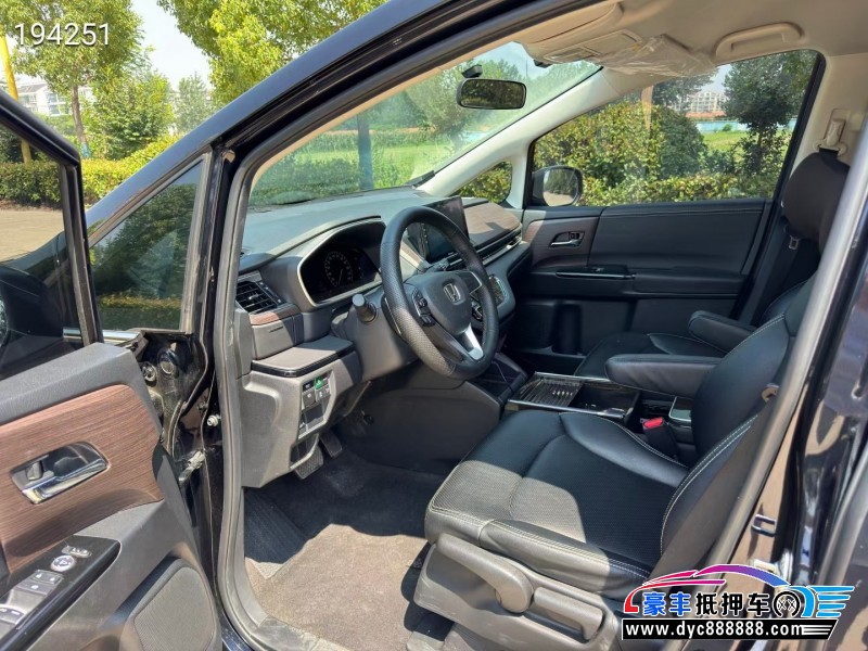 24年本田奥德赛轿车抵押车出售