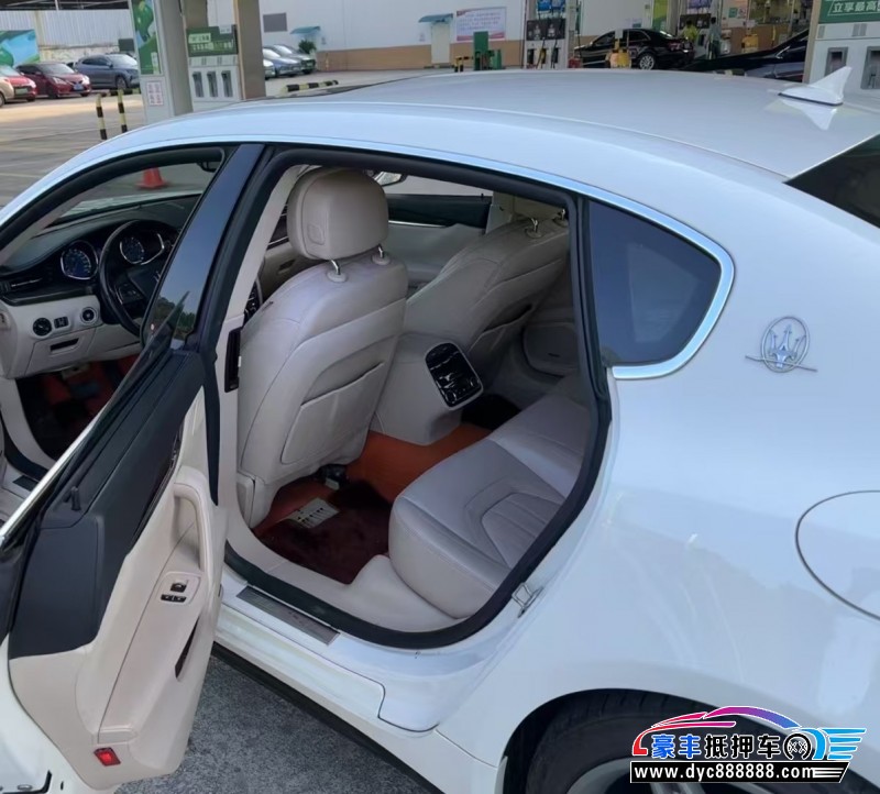 17年玛莎拉蒂总裁轿车抵押车出售