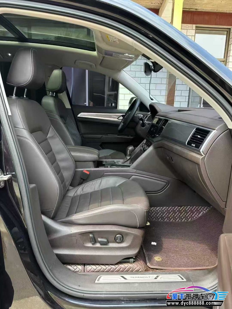 21年大众途昂轿车抵押车出售