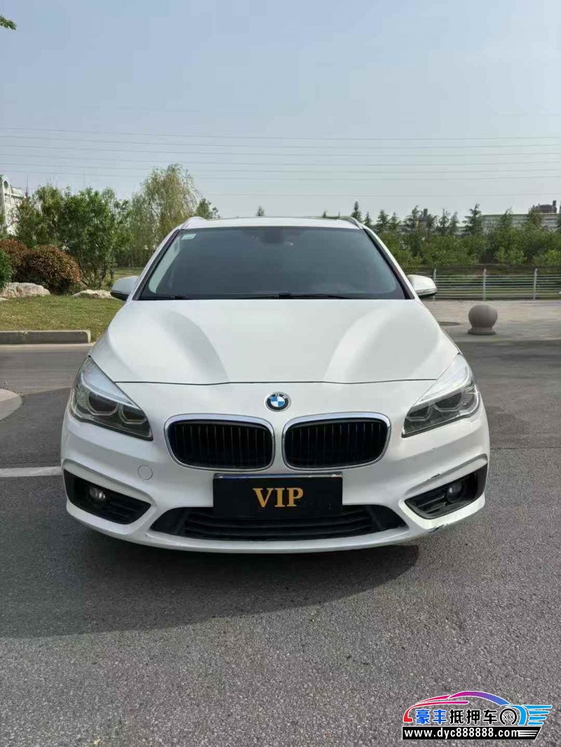 18年宝马2系轿车抵押车出售