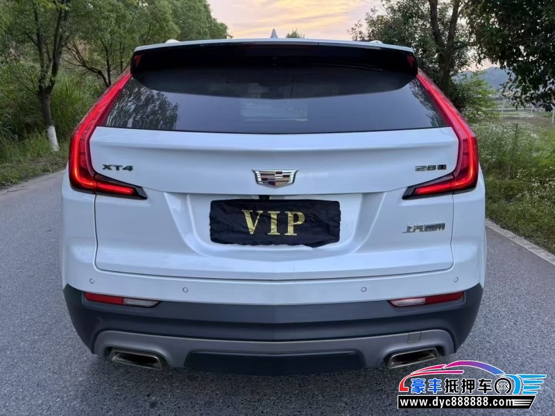 19年凯迪拉克XT4轿车抵押车出售