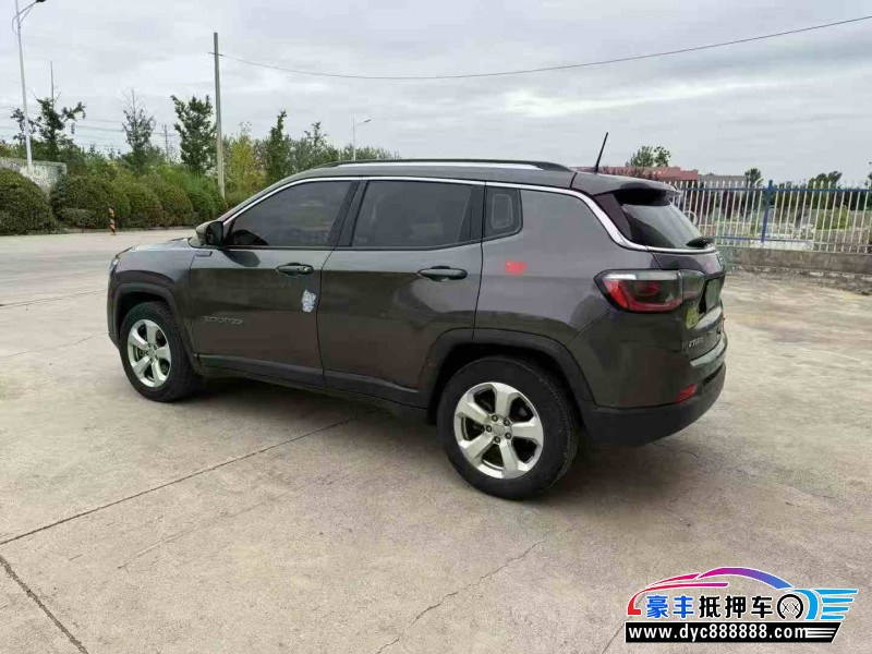 19年Jeep指南者轿车抵押车出售