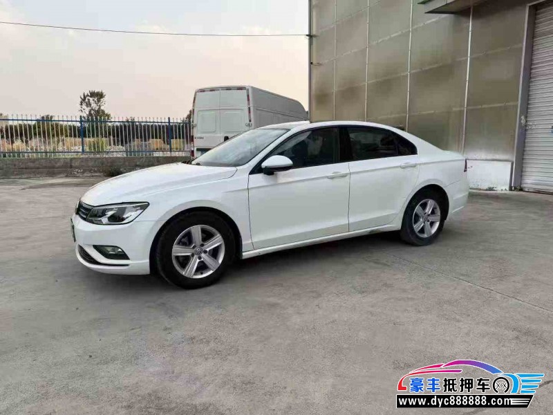 18年大众凌渡轿车抵押车出售