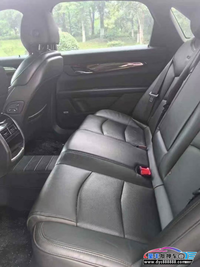 21年凯迪拉克CT6轿车抵押车出售