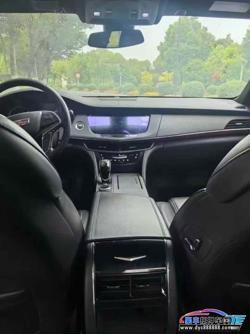 21年凯迪拉克CT6轿车抵押车出售