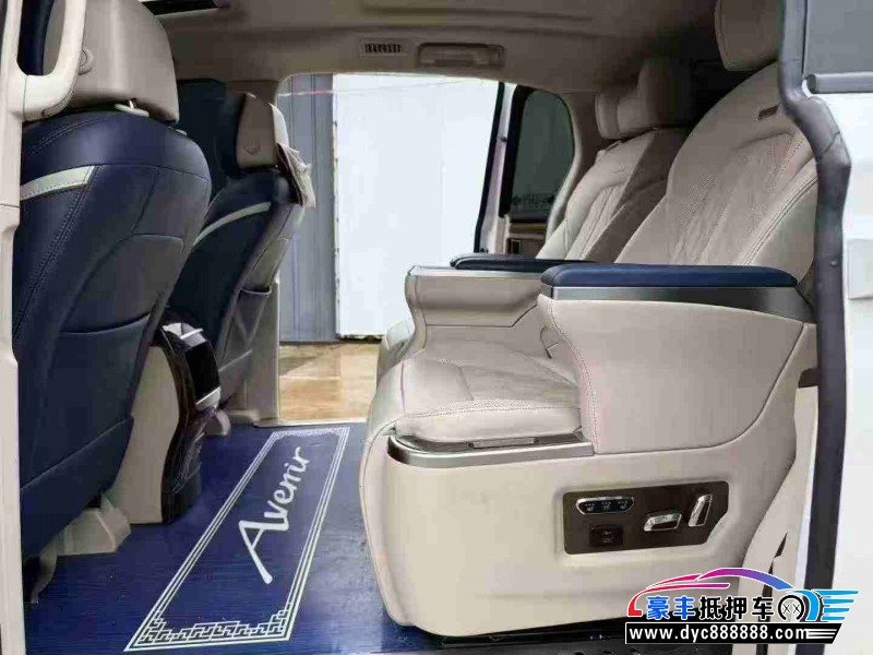 18年别克GL8轿车抵押车出售