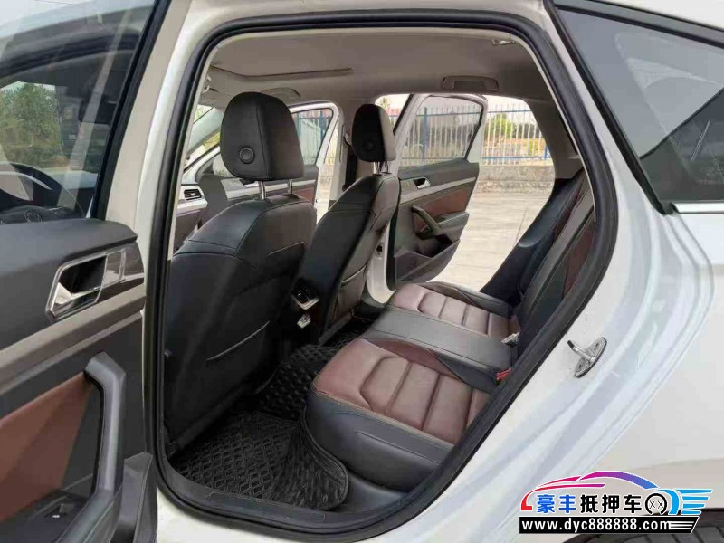 22年大众朗逸轿车抵押车出售