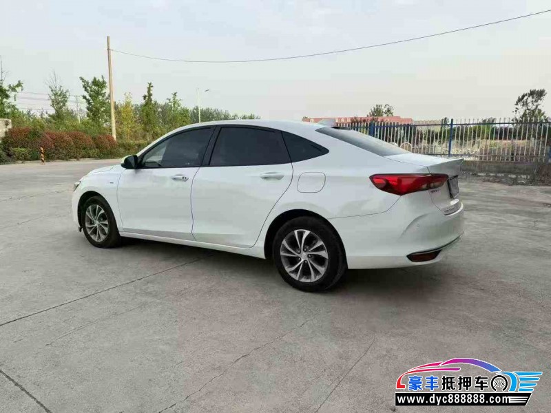 22年别克威朗轿车抵押车出售