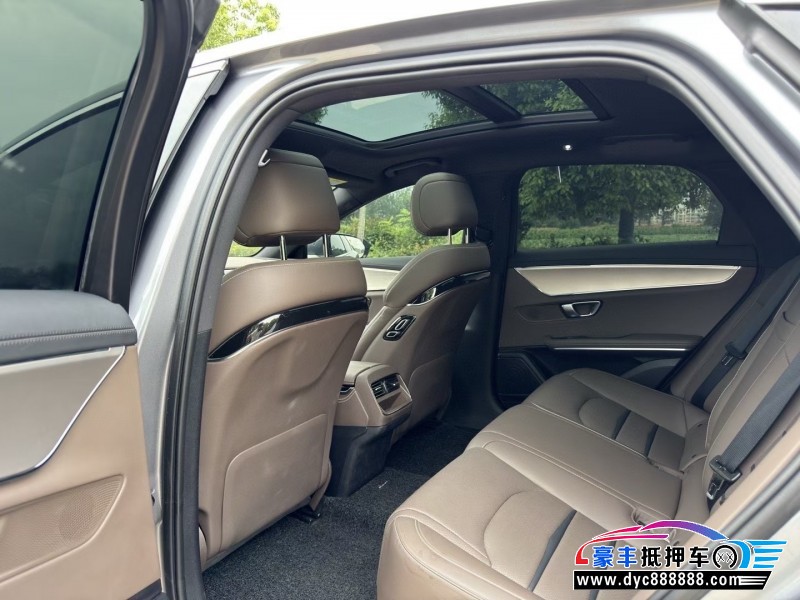 22年比亚迪汉轿车抵押车出售