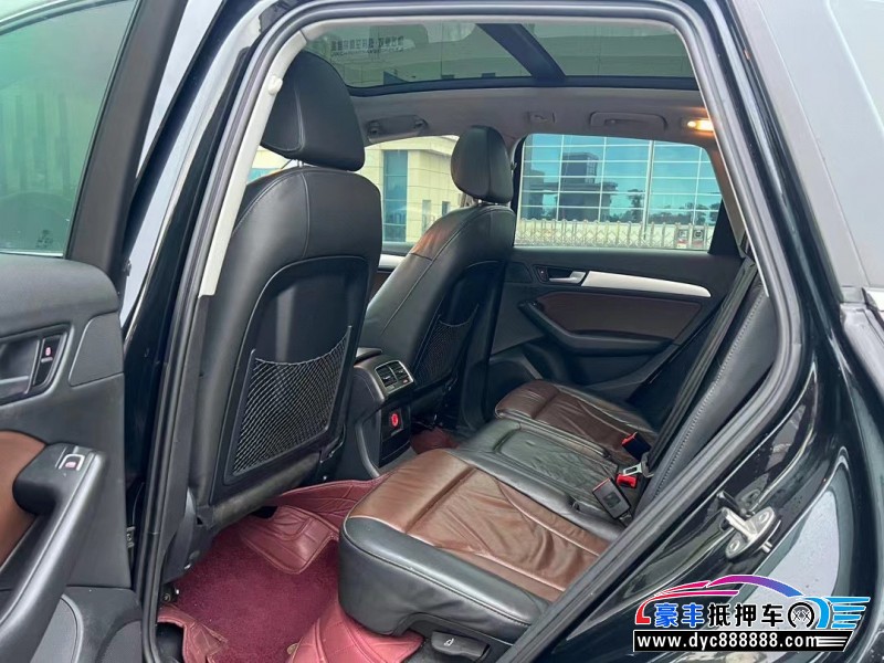 16年奥迪Q5轿车抵押车出售