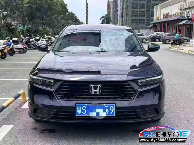 24年本田雅阁轿车抵押车出售