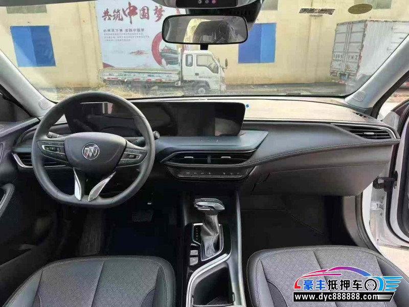 24年别克威朗轿车抵押车出售