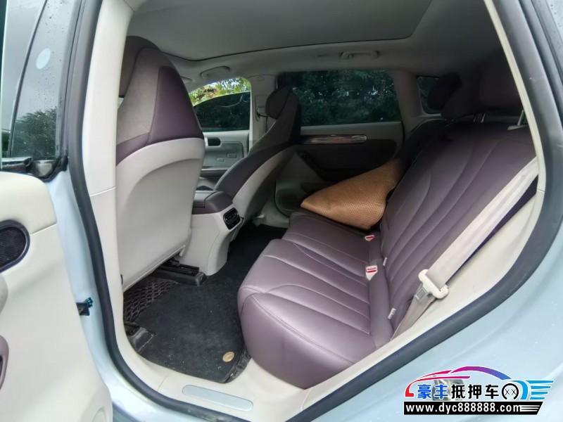 22年零跑C11轿车抵押车出售