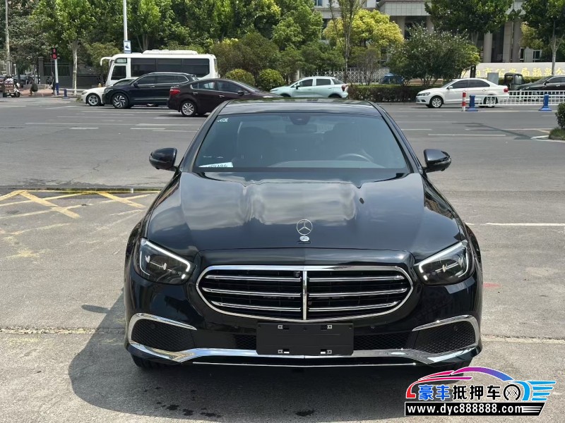 23年奔驰E轿车抵押车出售