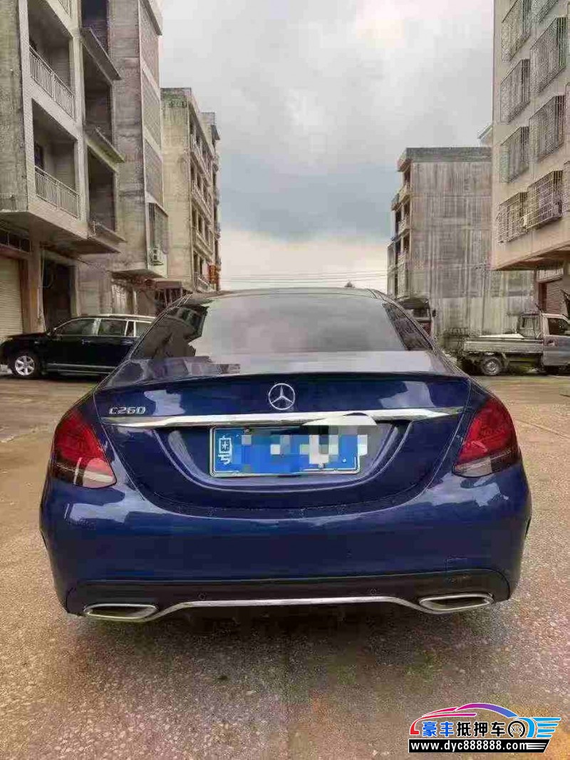 20年奔驰C轿车抵押车出售