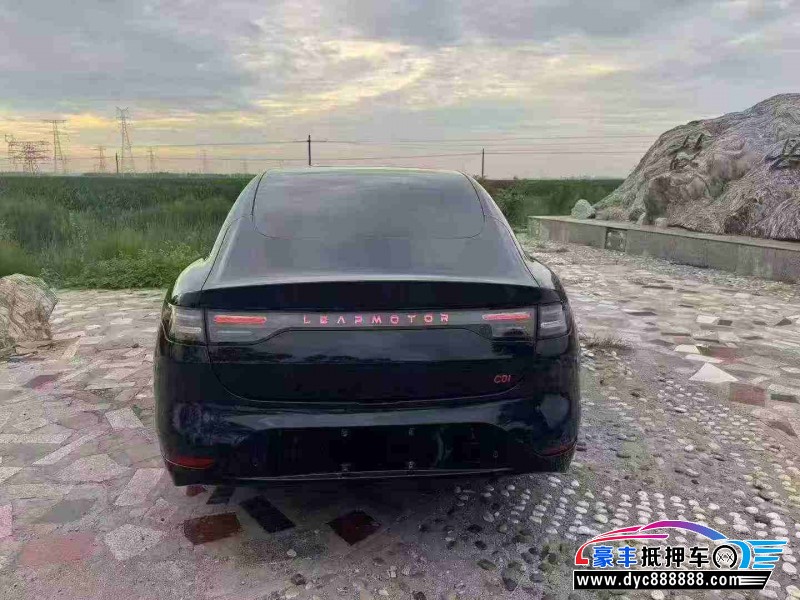 23年零跑c01轿车抵押车出售